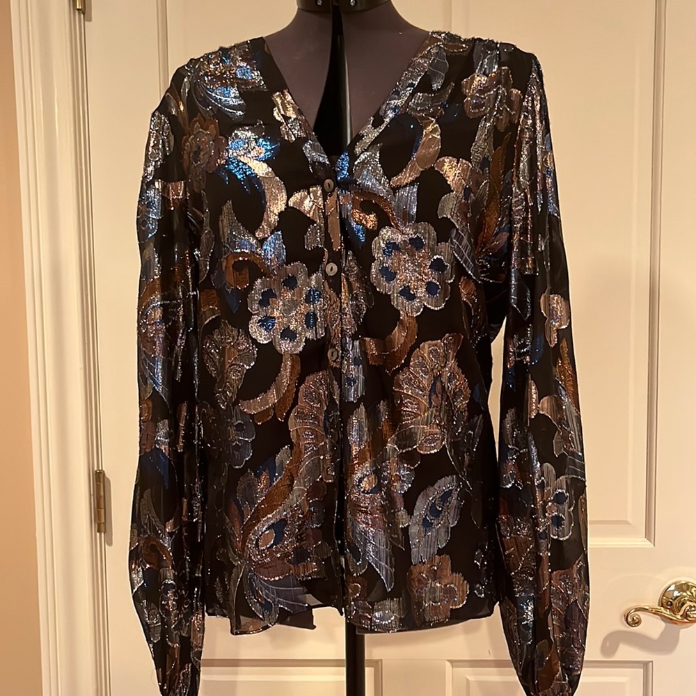 Woman’s Silk and Lurex Blouse